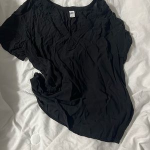 Black blouse old navy brand size large light material